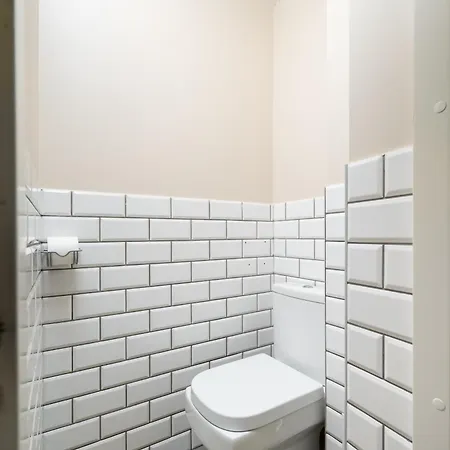 1 - Bright & Quiet 2br Apartment, Near Old Town Appartement *